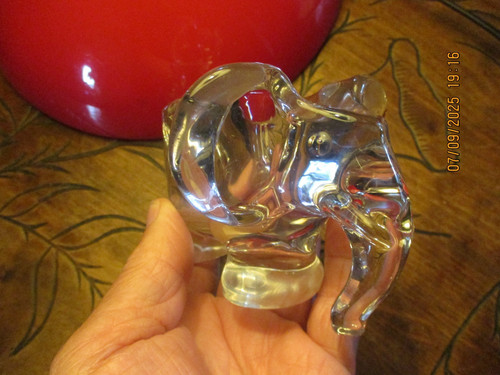 Petit ancien eléphant en - ancien,