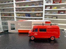 Mercedes 407 D Service