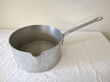 Ancienne grande Casserole en