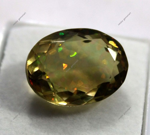 Naturel boulder opale - ct,