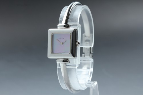 Presque comme neuve montre - comme,