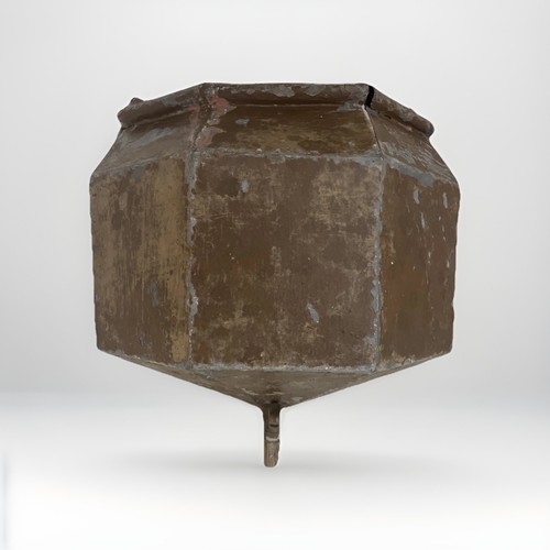 Ancien réservoire fontaine - rÉservoire,