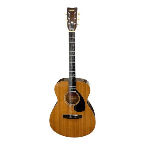Guitare acoustique vintage