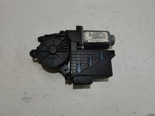 Moteur leve vitre avant droit