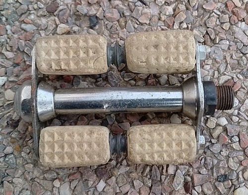 Old bike lyotard pedale - old, 1*pedale