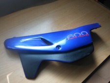 carénage sous selle gauche APRILIA 600 pegaso 89-92 (FP)