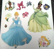 Stickers muraux paillettés Princesses Disney Tiana Aurore Cendrillon