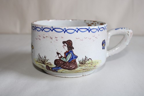 Ancienne tasse chocolat en - chocolat,
