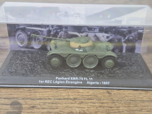 Char tank militaire - tank,