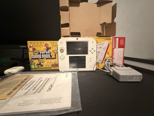 Nintendo 2ds new super mario - super,