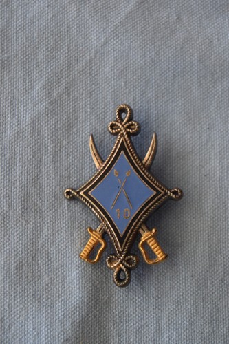 Pucelle insigne militaire - insigne,