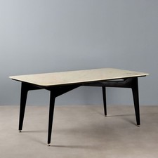 Table de Salle à Manger