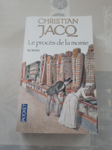 Roman procès de la momie - -,