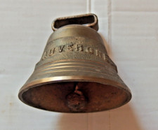 cloche en bronze Auvergne en