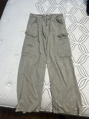 Zara women grey cargo - women’s,