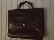 cartable vintage Cuir huile Brun Gérard Henon . ( C/Y) *