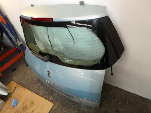 Malle hayon arriere renault - malle/hayon,