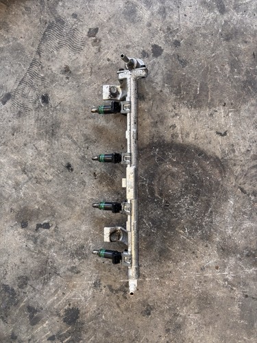 Rampe injection injecteurs - injection+4,