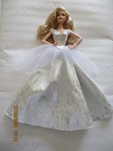 Poupee barbie joyeux noel - joyeux,