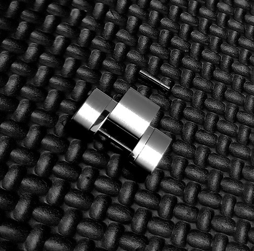 Genuine tag heuer carrera - genuine,