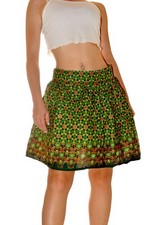 Jupe verte à motif taille L