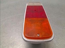 Feu arriere principal droit