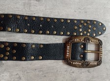 Ceinture vintage ceinturon femme cuir noir clouté boucle carrée laiton décorée