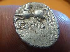 MONNAIE GAULOISE ANTIQUE - QUINAIRE ARGENT au CHEVAL - RARE + QUALITE ! 2,00gr