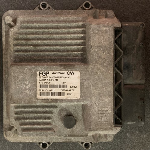 Calculateur moteur opel astra - calculateur,