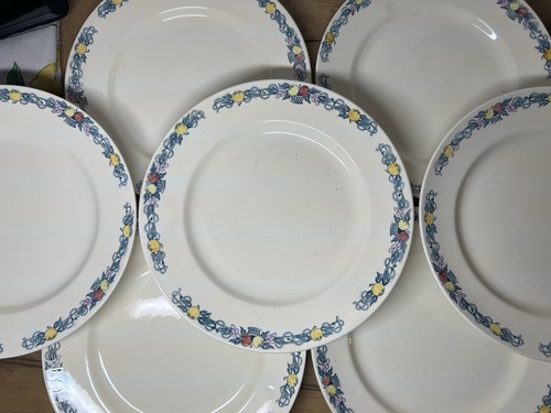 Lot plates longchamp - lot, 9