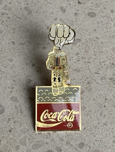 Pin coca cola - coca-cola, soyez