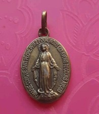 N17208 Médaille Dorée Vierge