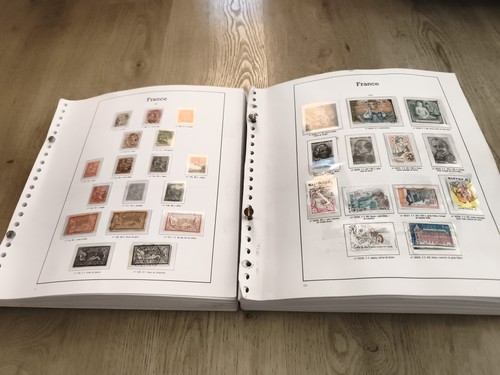 Lot gros classeurs timbres - de,