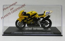 Moto Miniature MotoGP HONDA CBR600 Fabien Foret 2002 Echelle 1/24e