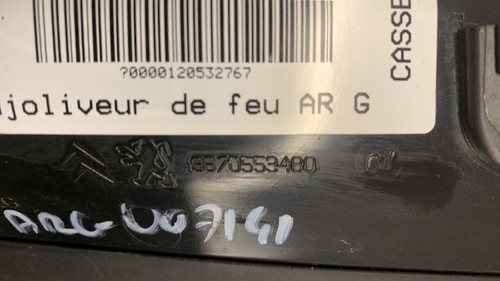 Enjoliveur feu arriere - enjoliveur,
