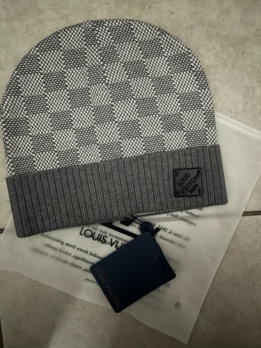 Bonnet - , lv