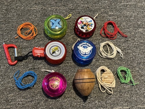 Yoyo lot 6 - yoyo's, of