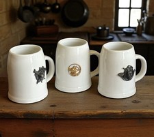 Lot de 3 Chopes à Bière Vintage en Grès Émaillé Blanc - Thème Chasse/Vénerie