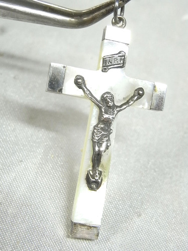 Pendentif religieux - 🇫🇷,