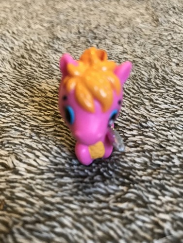 Petite figurine hatchimals - 1,