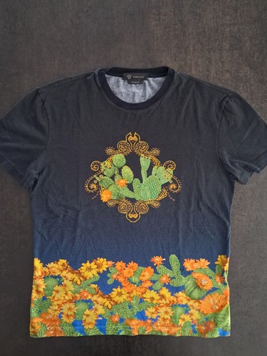 Versace very good - very,