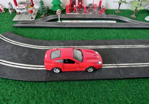Voiture ferrari 550 die - 550, cast