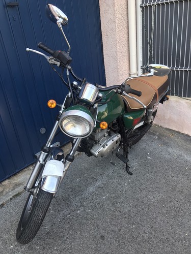 Moto suzuki 125cm3 année2000 - moto,