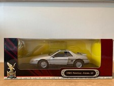ROAD SIGNATURE PONTIAC FIERO GT EN BOITE 1/18 C3