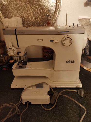 Machine coudre panne - machine, en