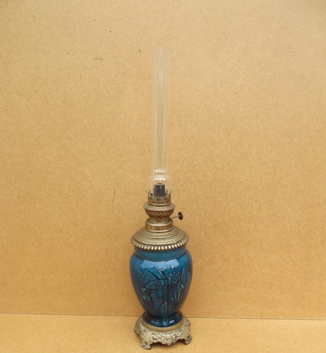 Ancienne lampe pétrole en - ancienne,