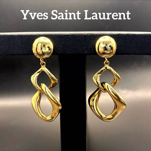 Grandes boucles oreilles - grandes,