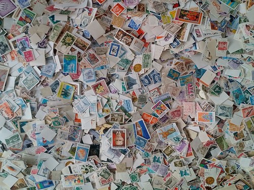 Lot vrac 500 - , timbres