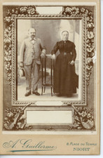 A. Guillerme, Un couple prend la pose  Vintage albumen Carte Cabinet,  Tirage 