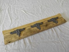 Ancien Porte manteau en bois 3 Patères en métal  40 cm de long